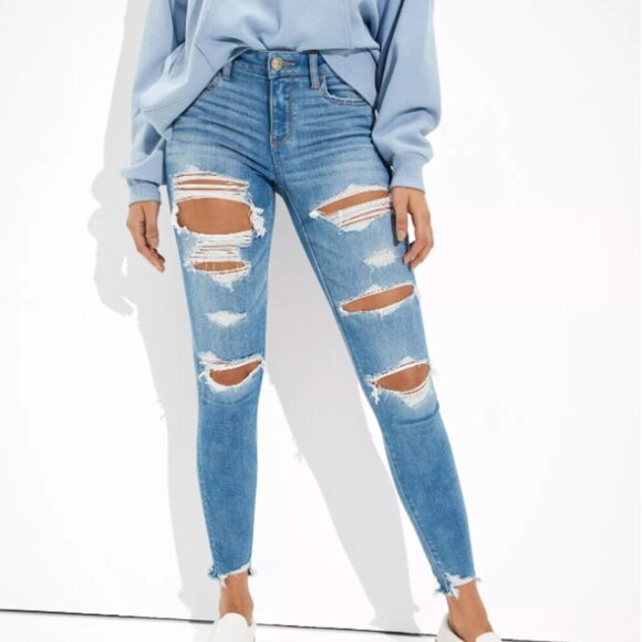 NWT! NEW! American Eagles Outfitter Distressed Blue Jeans Size 10, 12, 14 Only - Picture 1 of 7